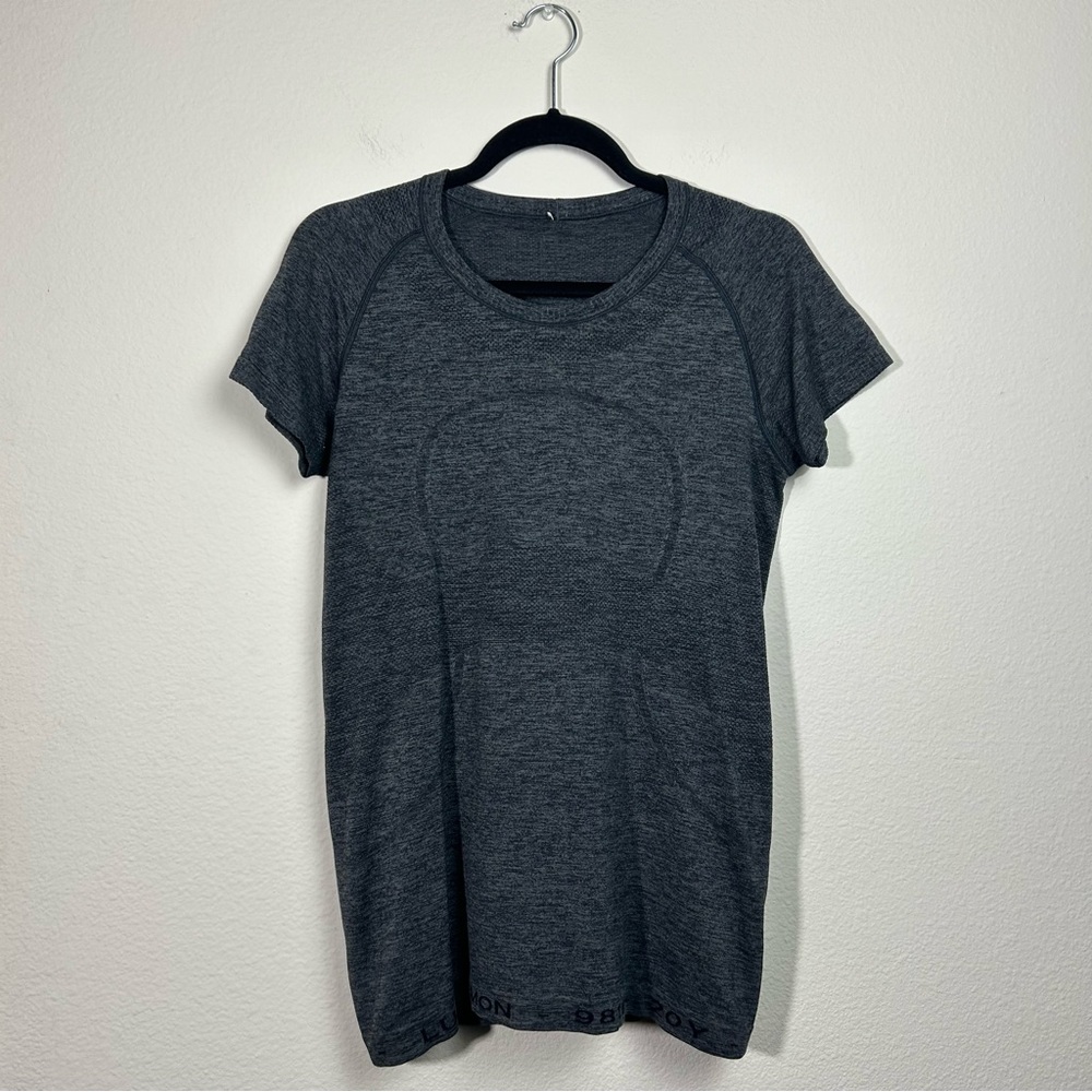 Lululemon Swiftly Tech Short Sleeve Crew *20Y Collection Black/Anchor Size 8 - Picture 2 of 7